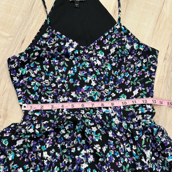 Express NWOT Fit/Flare Spaghetti Strap Black Floral Print Lined Dress (Size 2) - Picture 5 of 7